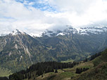 Der Große Daumen versteckt sich in Wolken