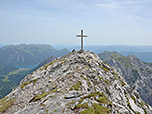 ...mit großen Gipfelkreuz