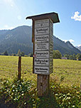 Wegweiser an der Oberlandhütte