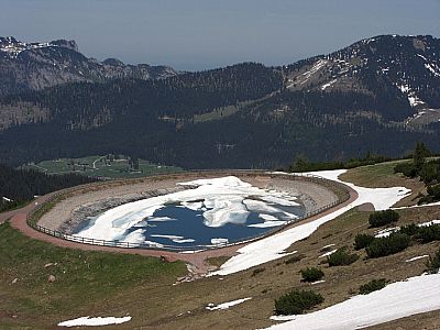 Stausee im Skigebiet