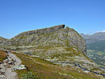 Vor uns zeigt sich das Veslehorn