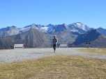 Im Südosten präsentiert sich der 3246 m hohe Ankogel