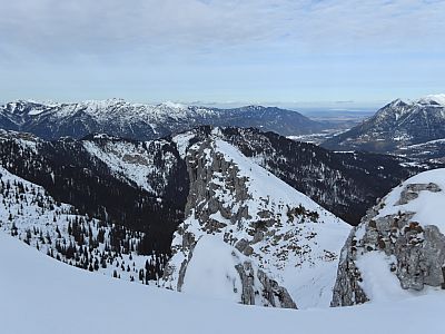Stuibenspitze und dahinter das Kreuzeck