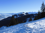 Im Osten die Brünnsteinschanze