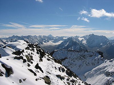 Hinten der Schrankogel