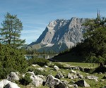 Seebensee mit Zugspitze