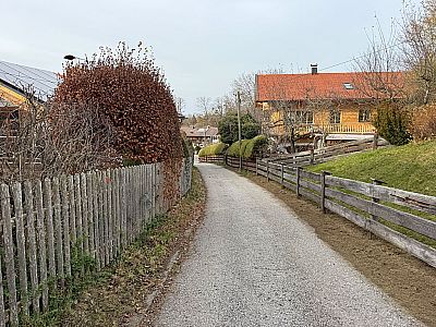 Dieser leitet uns hinunter nach Warngau