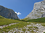 ...wandern wir der Tauernscharte entgegen
