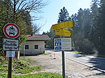 ...schlagen wir den Weg in Richtung Bäckeralm ein