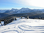 Blick über die Stoißer Alm zu Hochstaufen und Zwiesel