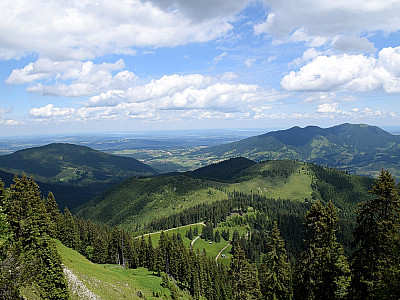 ... wir gewinnen schnell an Höhe.