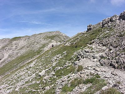 Unterhalb des Vorgipfels