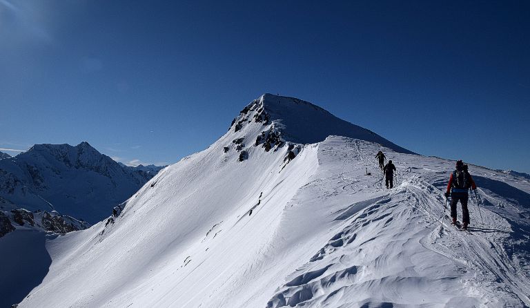Torhelm  (2452 m) als Skitour von der Kühlen Rast