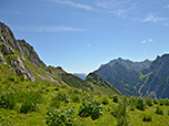 Im Hintergrund der Risser Falk