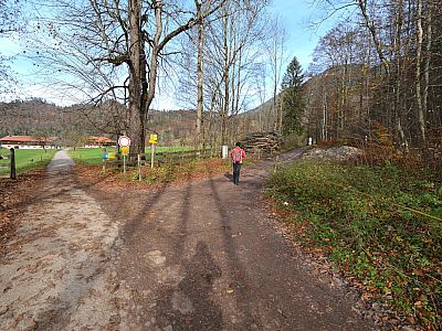 Hier halten wir uns rechts