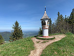 ...der uns hinauf zum Bildstock am Unternberg-Gipfel bringt