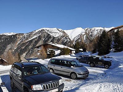 Parkplatz oberhalb des Gasthofes Steckholzer