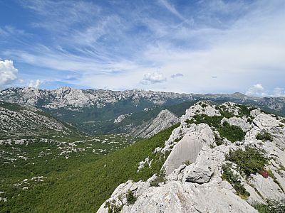 Der Ausblick nach Norden auf das Velebit