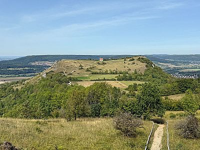 Blick vom Rodenstein zum Walberla