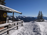 Wir passieren die Bergwachthütte...