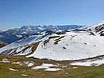 Für den Abstieg ins Tal gehen wir zurück zur Burgeralm