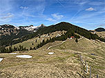 Blick zum Geigelstein und zur Wandberghütte