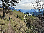 ...wandern wir zur Wildbichlalm hinunter