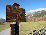 Wegbeiser beim Gasthof Arzkasten