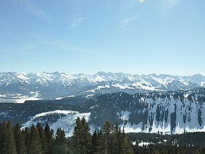 Blick zum Allgäuer Hauptkamm