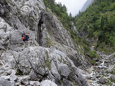 Auf der östlichen Uferseite nähern wir uns dem Hammersbach