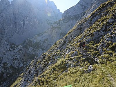 Über eine letzte schrofige Passage ... 