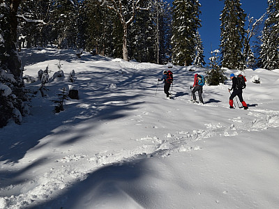 Heute ziehen wir als erste die Spur in den Schnee