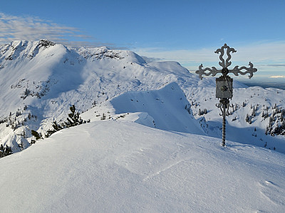 Das kleine Gipfelkreuz auf der Weitalpspitz