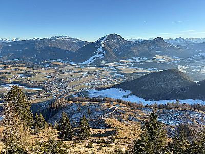 Blick über die Hinhageralm zum Unterberghorn