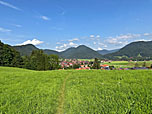 ...der uns hinunter nach Reit im Winkl bringt