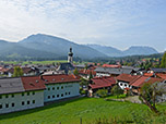 Blick über Reit im Winkl zum Kaisergebirge