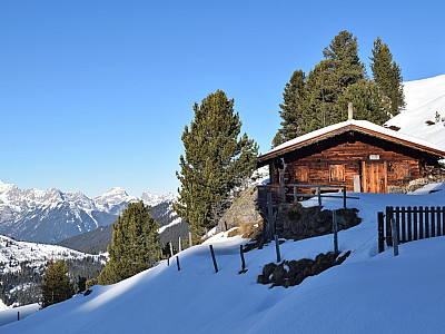 Der Blick  zurück auf die Hütten des Keglalm Hochlegers