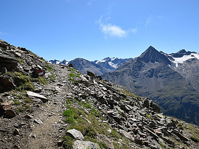 Auch nach Süden sind immer mehr Gletscher zu sehen