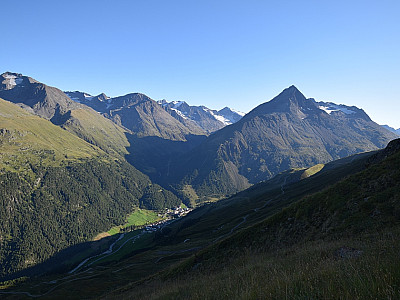 Die letzten Sonnenstrahlen erreichen Vent