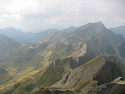 Grabspitze hinter Sandspitze, Rübespitz u. Eselskopf