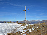 ...und das Gipfelkreuz des Zinselers ist erreicht