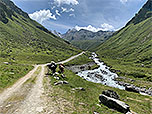 ...wandern wir weiter in Gleirschtal hinein