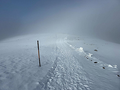 In nordwestlicher Richtung...