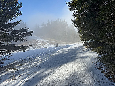 ...nähern wir uns einem Querweg