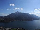 Der Ausblick vom Berggasthof Weißwand auf den Schafberg (1780 m)