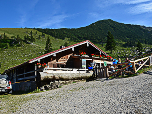 Die Alm am späten Nachmittag