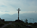 Das Kreuz vor der Dammkarhütte