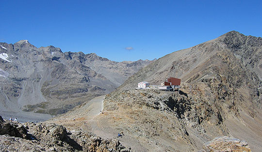 Berghaus Diavolezza (2973 m)