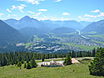 Blick zur Alm vom Anstiegsweg zum Koflerjoch