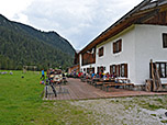 Die Terrasse der Esterbergalm